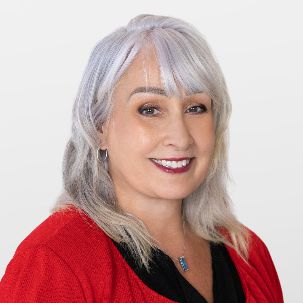 Lyn Campbell