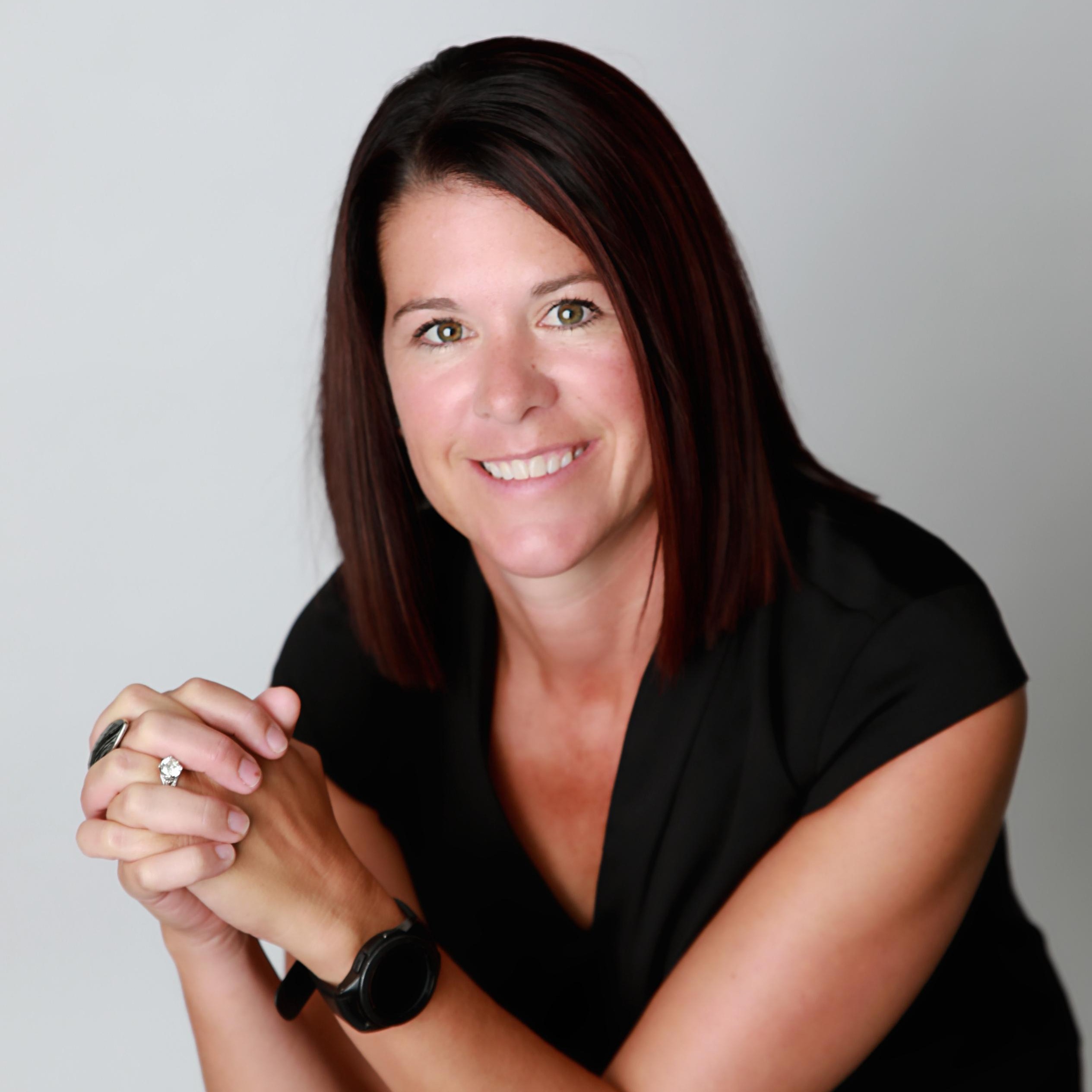 Julie Raveling