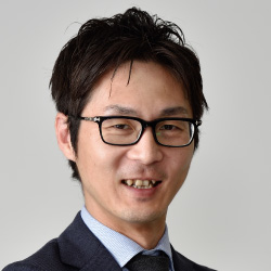 sugiyama_250.jpg