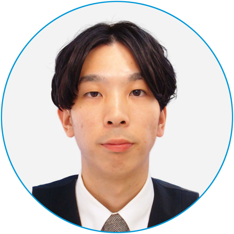 片桐　健太 氏